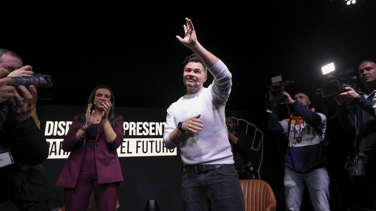 Gabriel Rufián en el acto sobre la unidad de la izquierda bajo el título 'Disputar el presente para ganar el futuro'