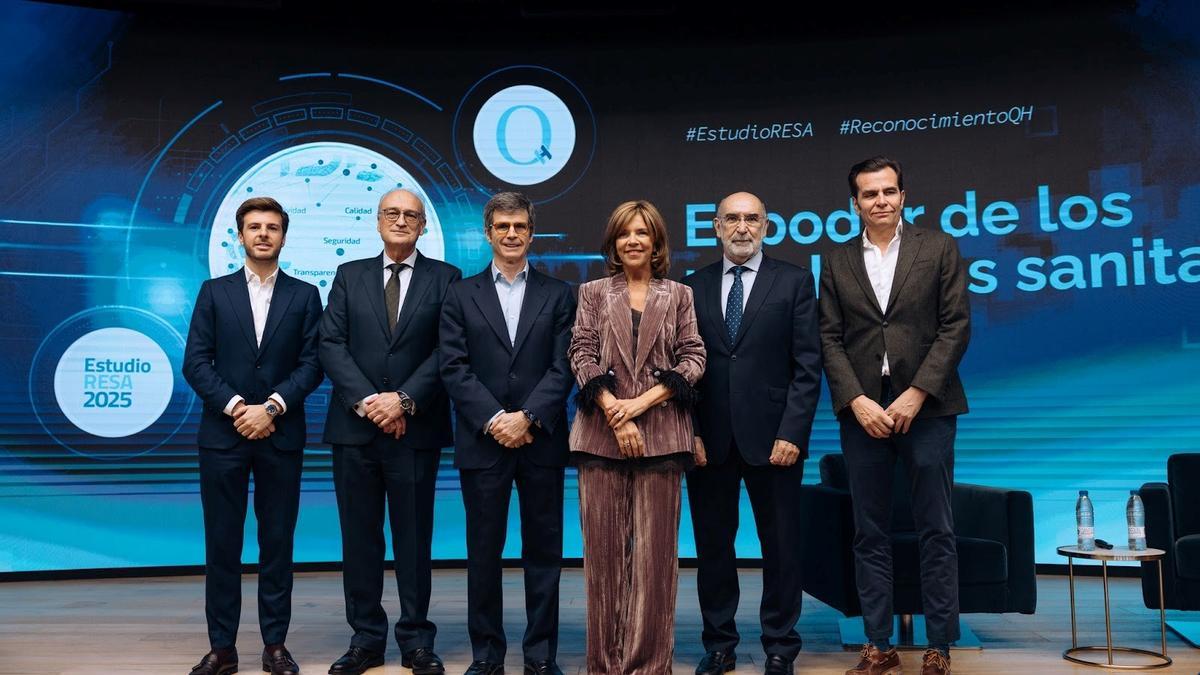 De izquierda a derecha: José María Alcázar (Quirónsalud), Avelino Brito (AEC), Adolfo Fernández-Valmayor y Marta Villanueva (Fundación IDIS), Alberto Pardo (Comunidad de Madrid) e Iñaki Peralta (Fundación IDIS)
