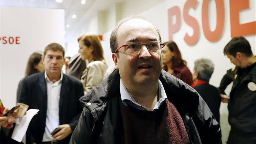 El PSC convoca el martes un Consell Nacional extraordinario para abordar la abstención del PSOE