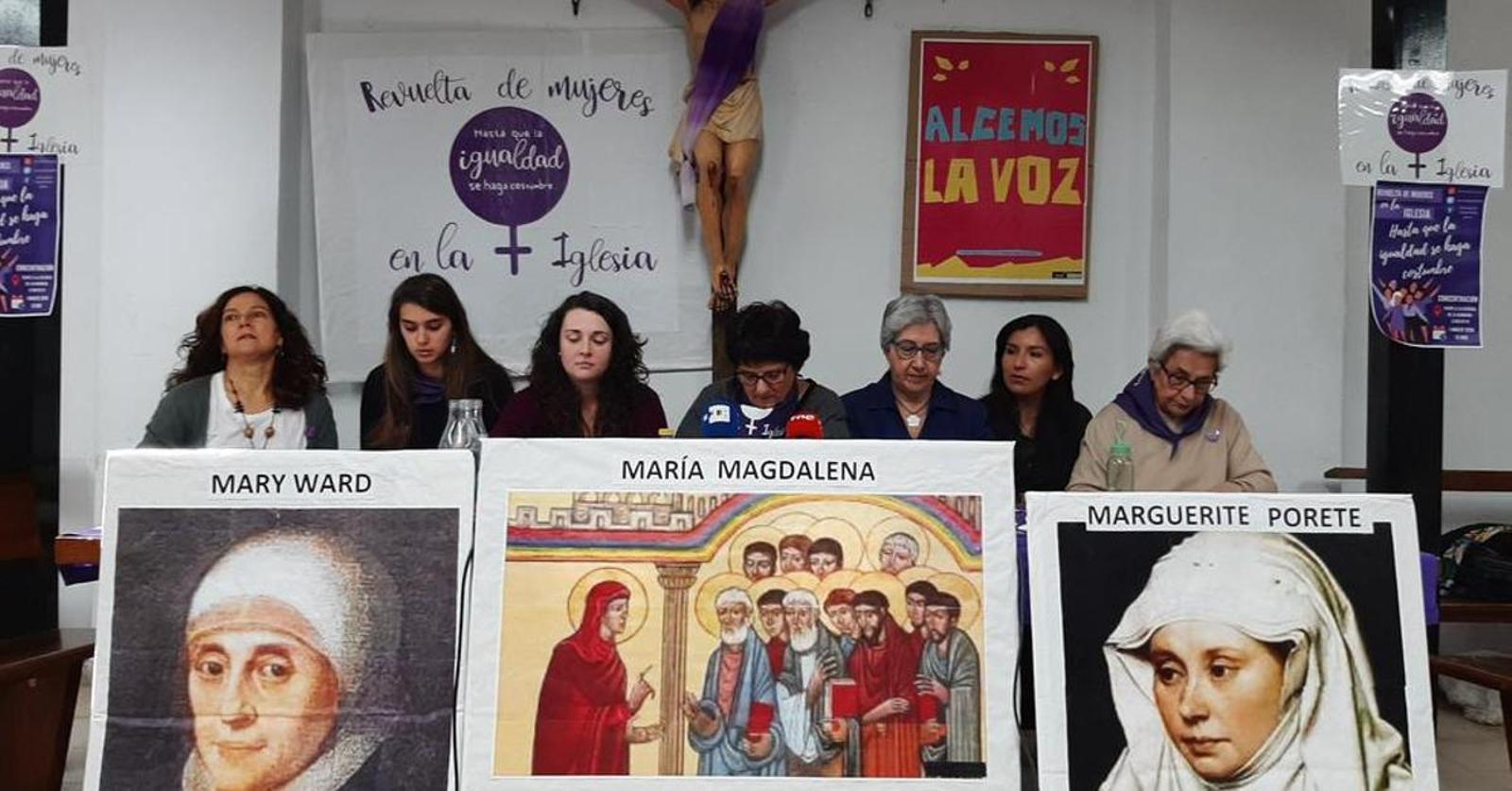 La Revuelta de Mujeres en la Iglesia llega a las calles: "Muchas se han  salido porque se les ha agotado la paciencia"