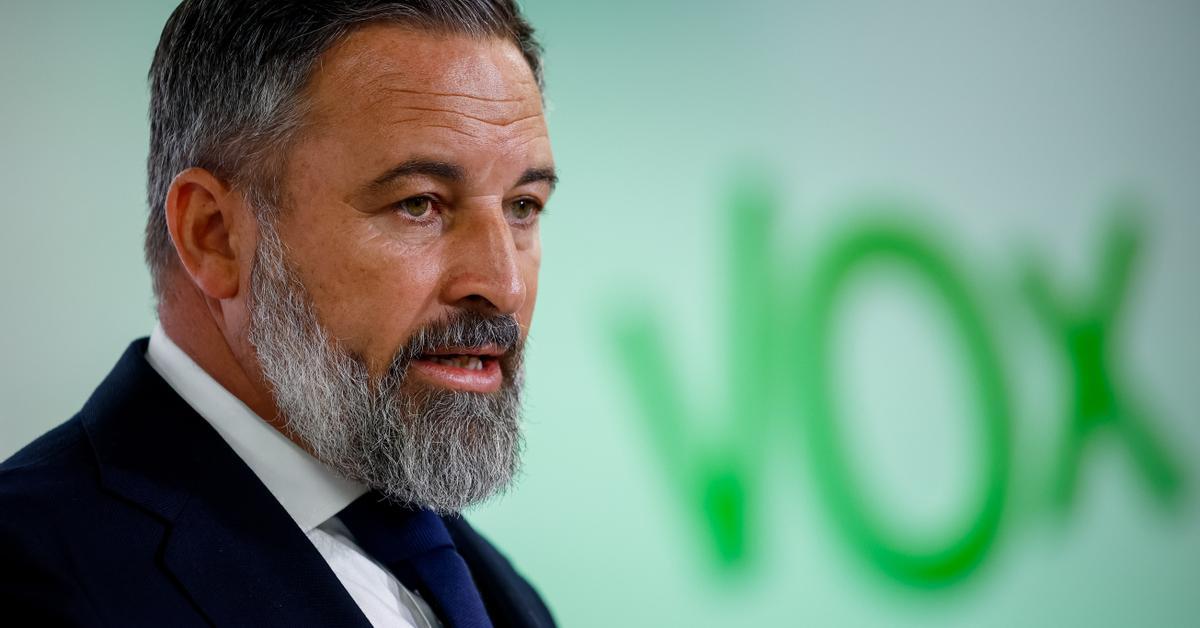 MINUTO A MINUTO
Abascal comunica a Casa Real que no acudirá al palco de autoridades para evitar "blanquear" a Sánchez