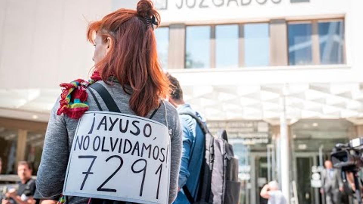 Un juzgado de Madrid abre la puerta a unificar otra vez la macrodenuncia por las muertes en residencias