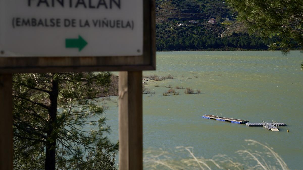 El embalse de La Viñuela con un embalsamiento de agua superior al 80% de su capacidad total.