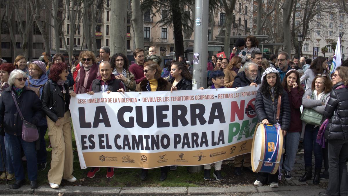 Pancarta de "No a la guerra".