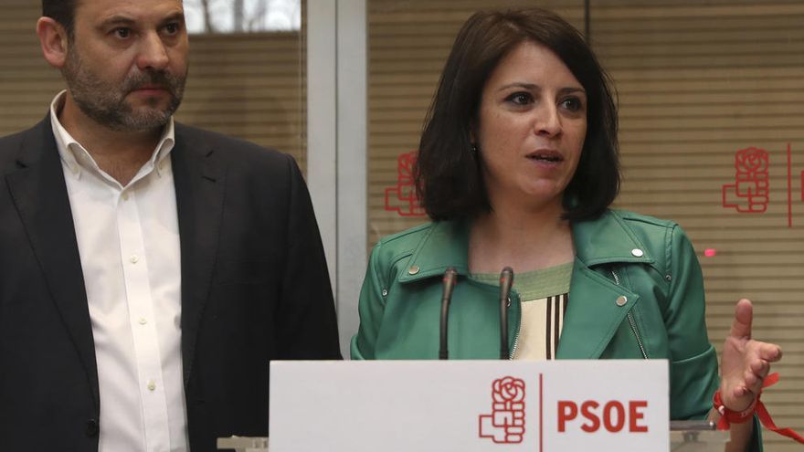 Ábalos y Lastra, coordinadores de campaña de Sánchez, este martes en Ferraz.