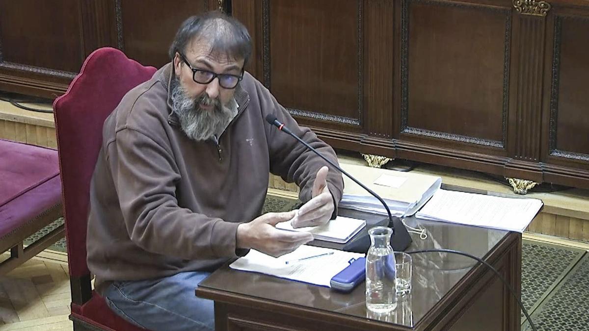 Captura de video de la señal del Tribunal Supremo, de un momento de la declaración de Koldo García, exasesor del exministro José Luis Ábalos, este jueves en el juicio por el 'Caso Mascarillas'