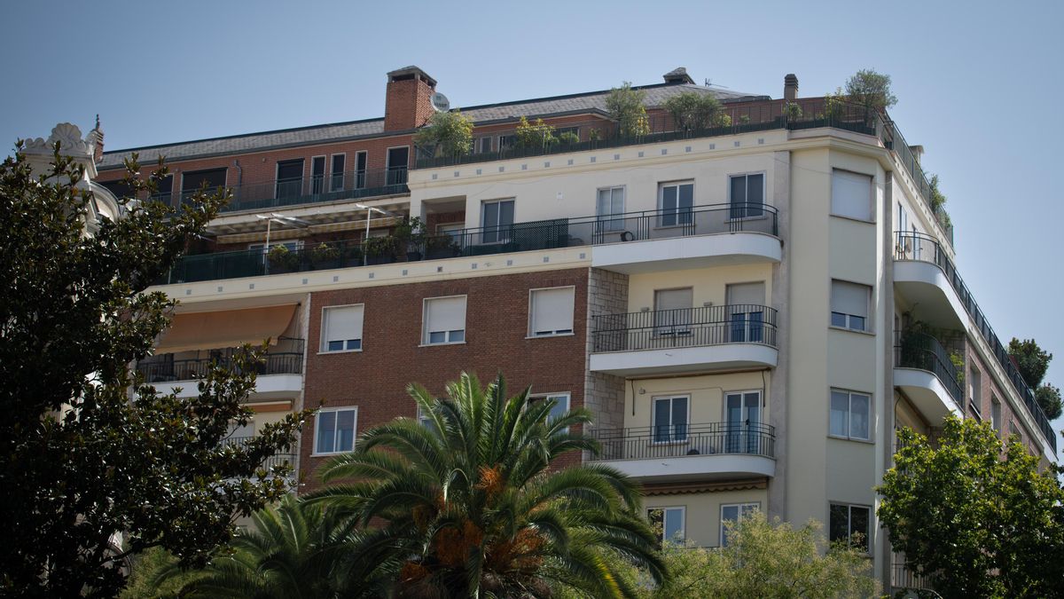 Ático que la Comunidad de Madrid compró para uso de la presidenta en el barrio madrileño de Chamberí.