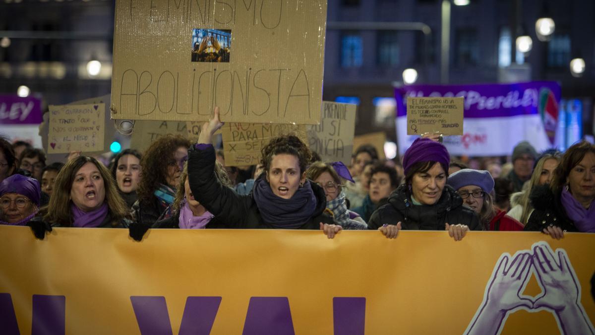 Liberan en Almería a una mujer captada con el método 'lover boy' y explotada sexualmente