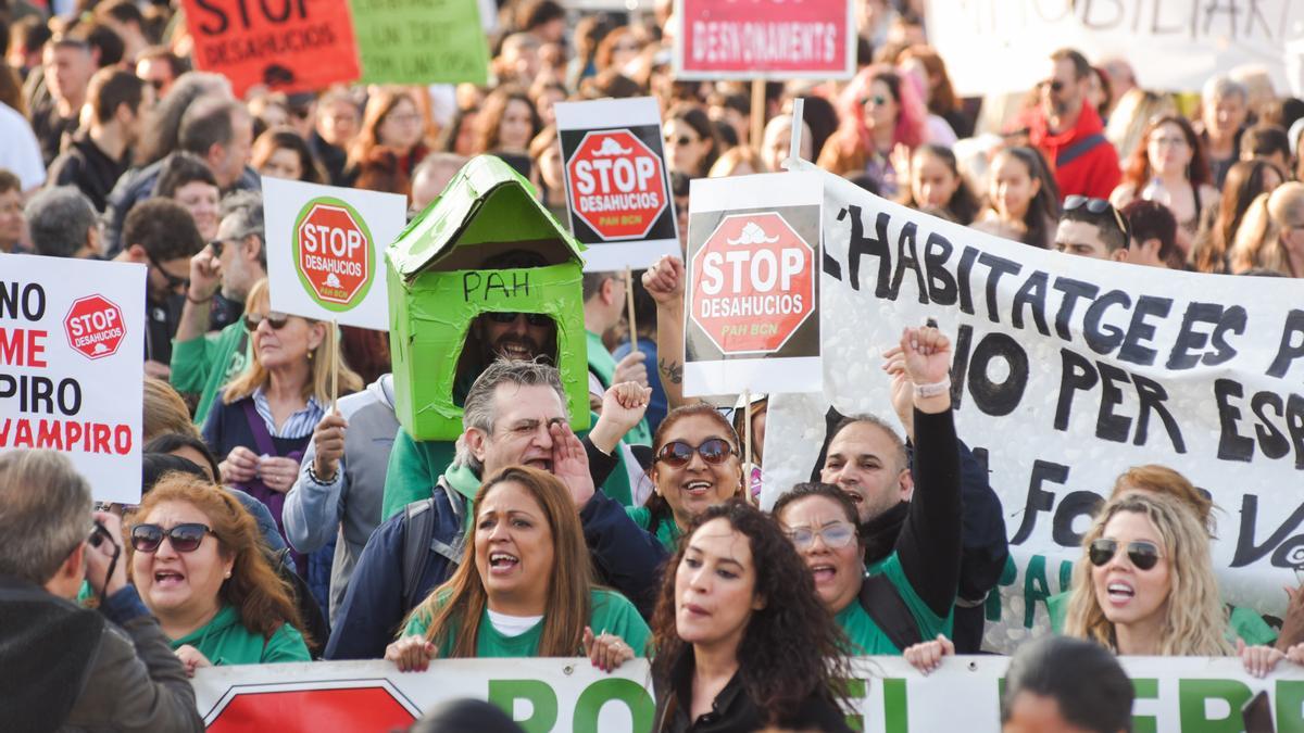 Una manifestación por la vivienda, más allá de la vivienda: 