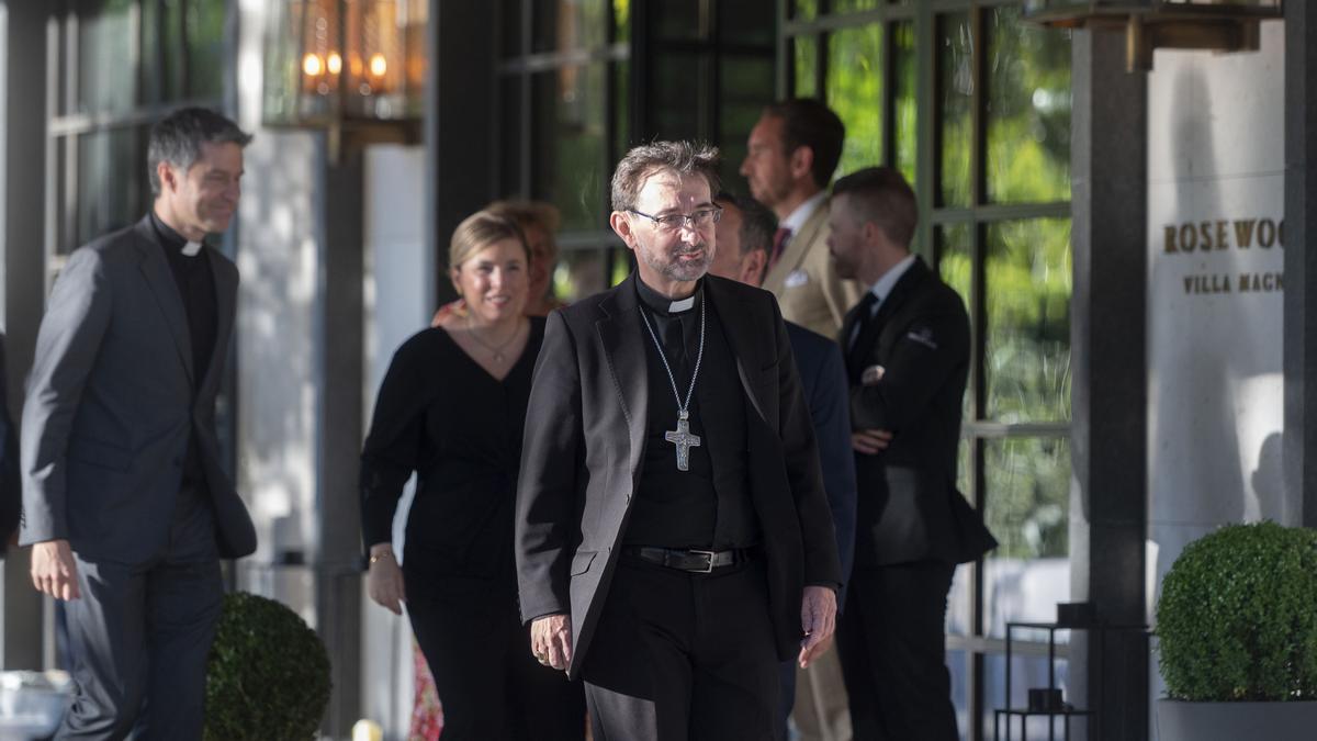 El arzobispo de Madrid confía en que la investigación a Zornoza se resuelva "con rapidez"