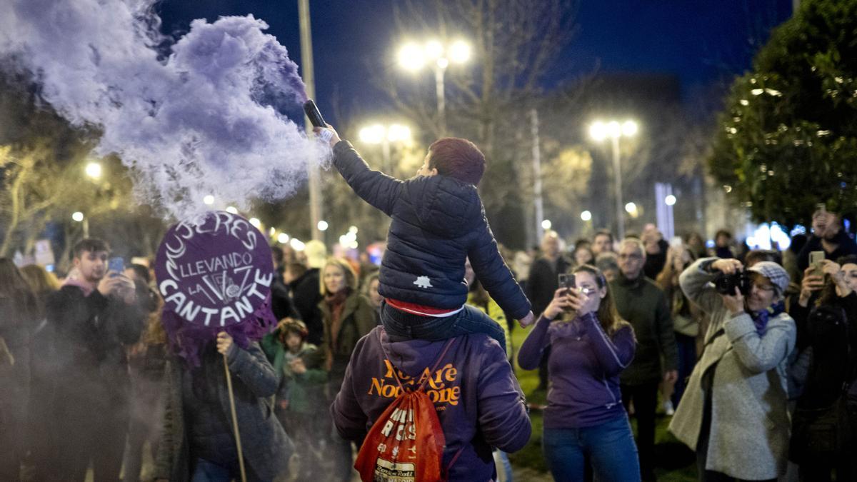 Vivir sin una madre por culpa de la violencia: el machismo dejó 82 personas huérfanas en 2024