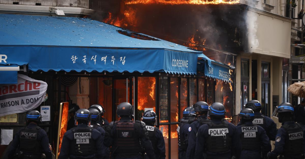 La gran ola de protestas antiausteridad no logra paralizar Francia en una jornada con altercados puntuales