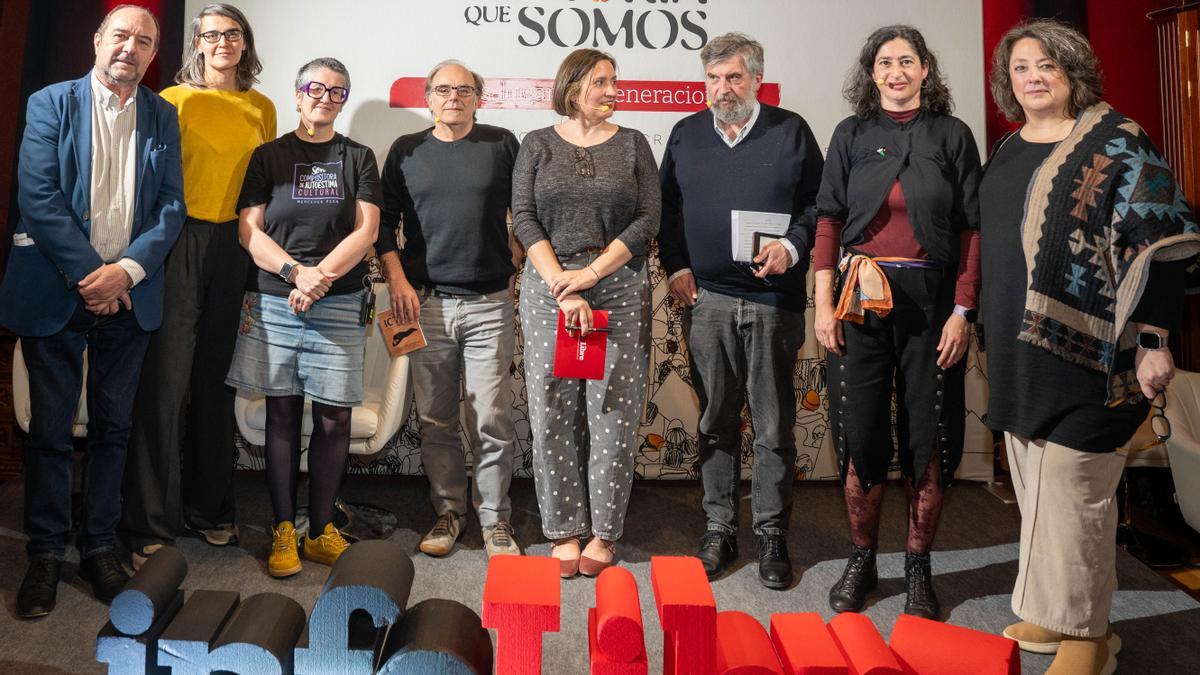 Jesús Maraña, Carmina Burán, Susana Sánchez, Xesús Ron, Marta Gesto, Manuel Bragado, María Reimóndez y Virginia P. Alonso