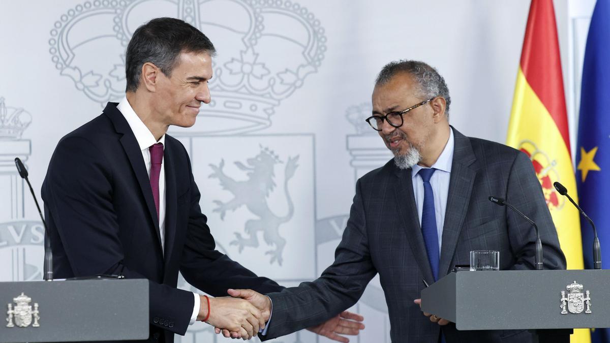 Rueda de prensa de Sánchez y el director general de la Organización Mundial de la Salud.
