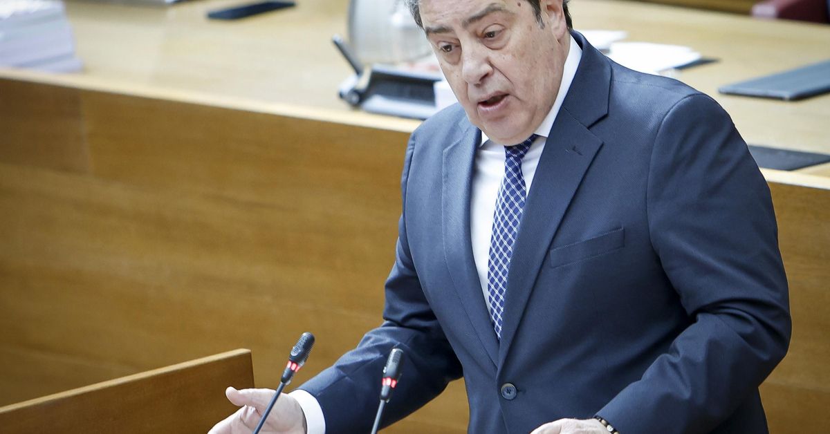 El portavoz de Vox en Les Corts afirma que no han hablado con el PP del ...