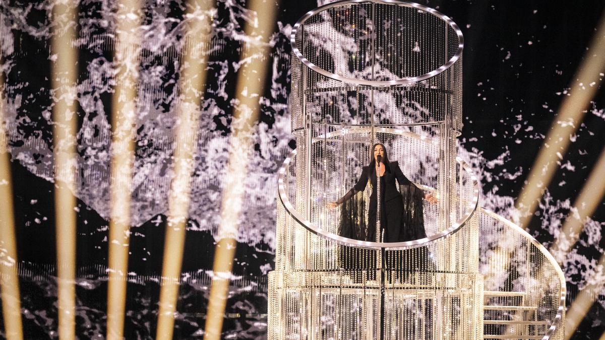 Yuval Raphael durante la gran final del 69.º Festival de Eurovisión celebrado en Basilea.
