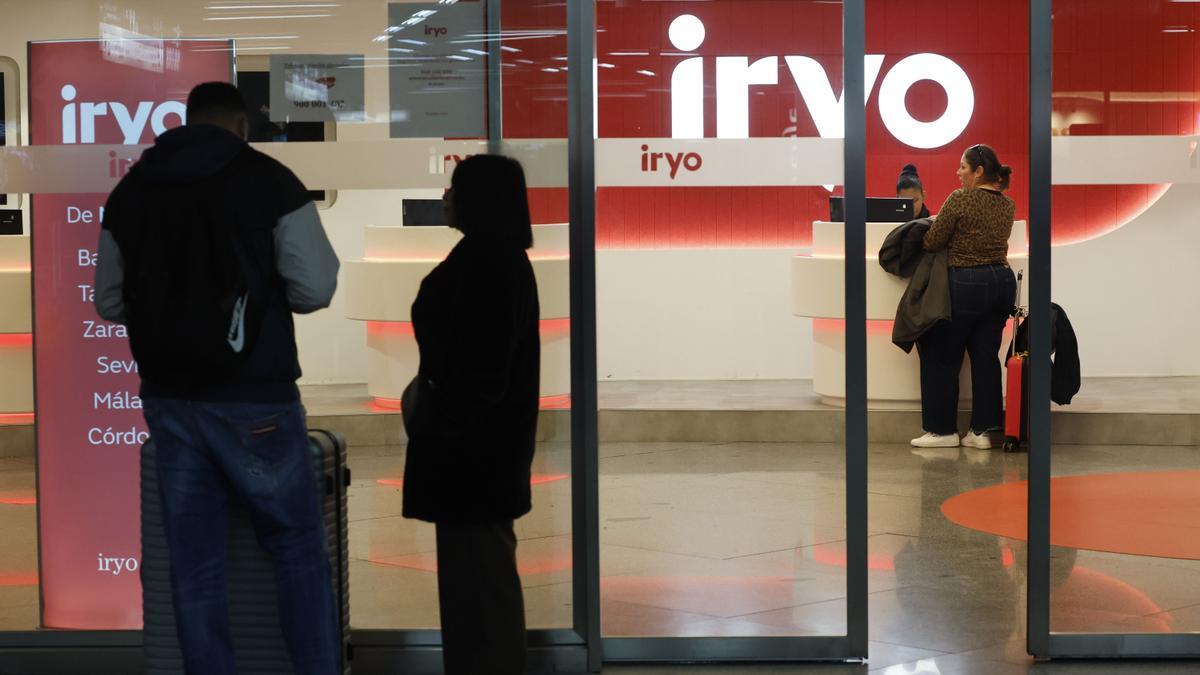 Oficina de Iryo en la la estación de Atocha de Madrid este lunes.