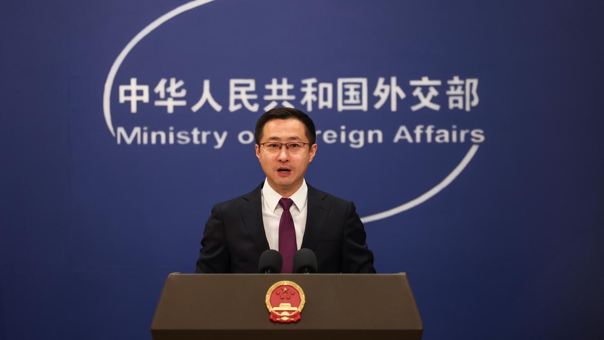 El portavoz del Ministerio de Asuntos Exteriores de China, Lin Jian.