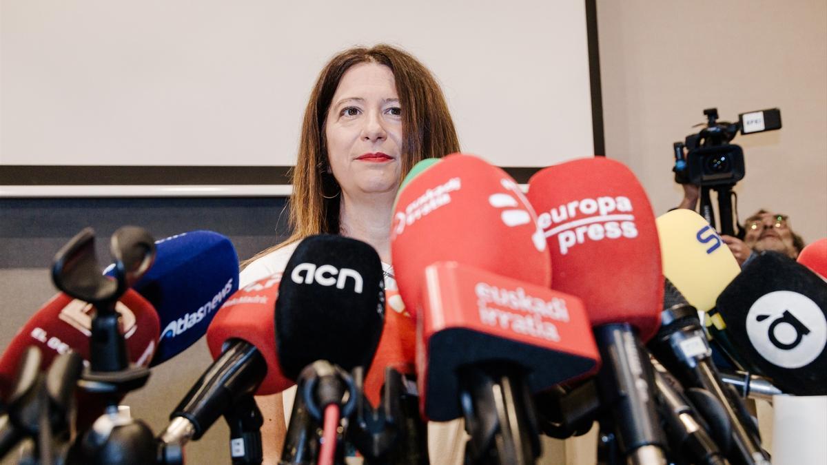 La exmilitante socialista Leire Díez durante una rueda de prensa, en el Hotel Novotel, a 4 de junio de 2025