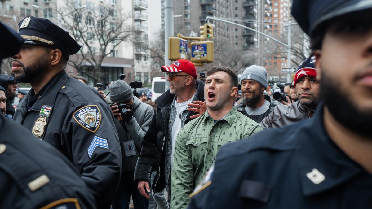 Jake Lang, activista de extrema derecha durante una manifestación antimusulmana en Nueva York, Estados Unidos, el 7 de marzo de 2026.