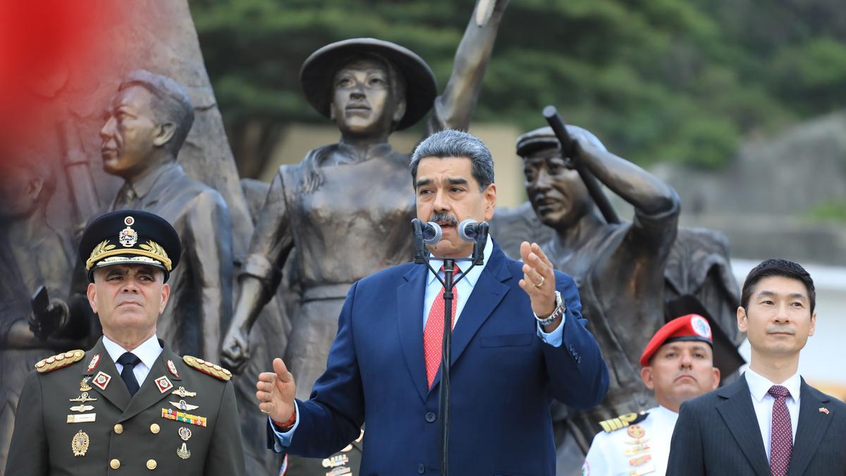 Maduro dice que Venezuela tiene una "fe inquebrantable en la victoria" tras la "embestida" de EEUU