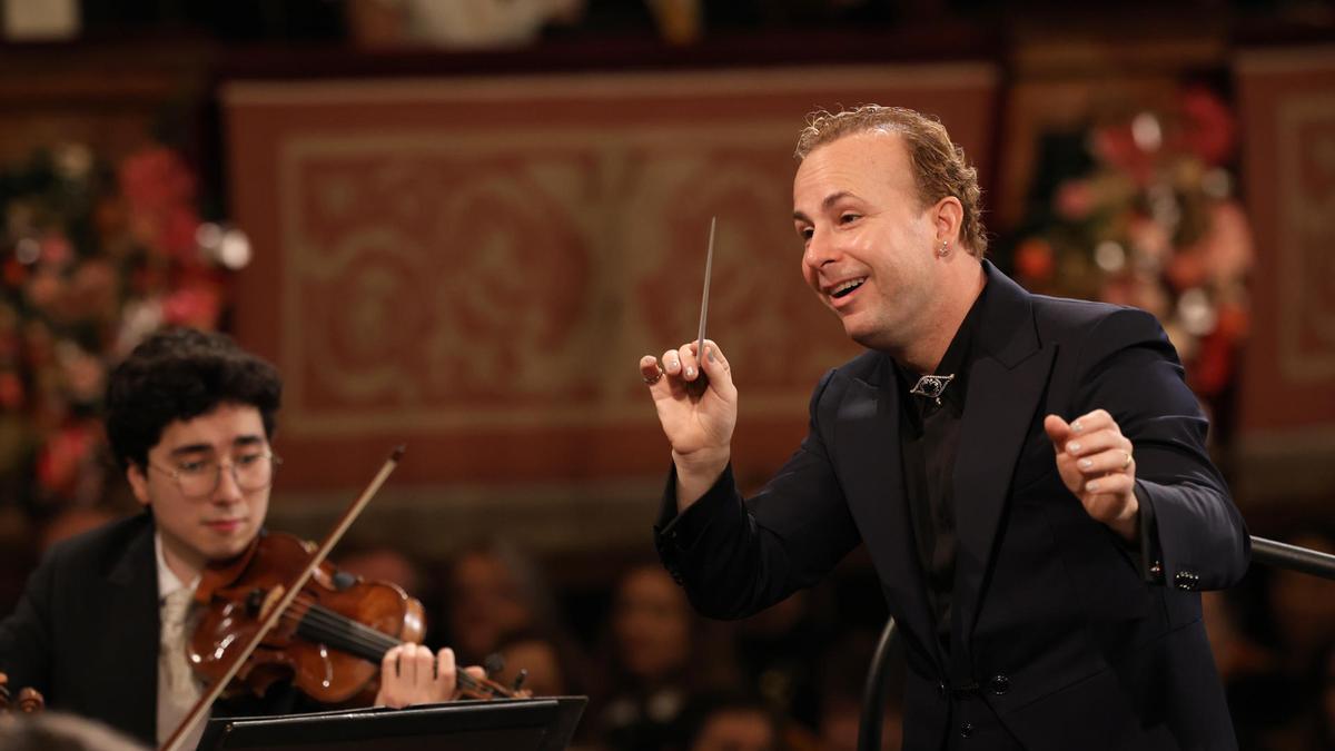 El maestro canadiense, Yannick Nézet-Séguin, en el Concierto de Año Nuevo