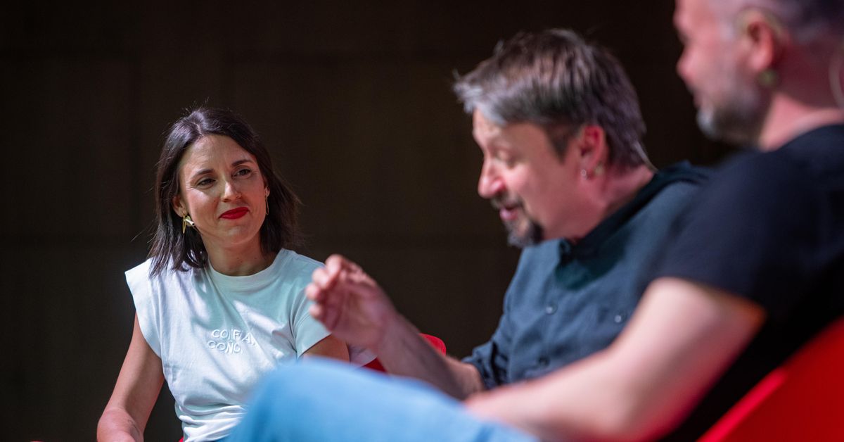 ERC ultima un acuerdo con Podemos para integrarlo en su candidatura a cambio de que no compita en Cataluña