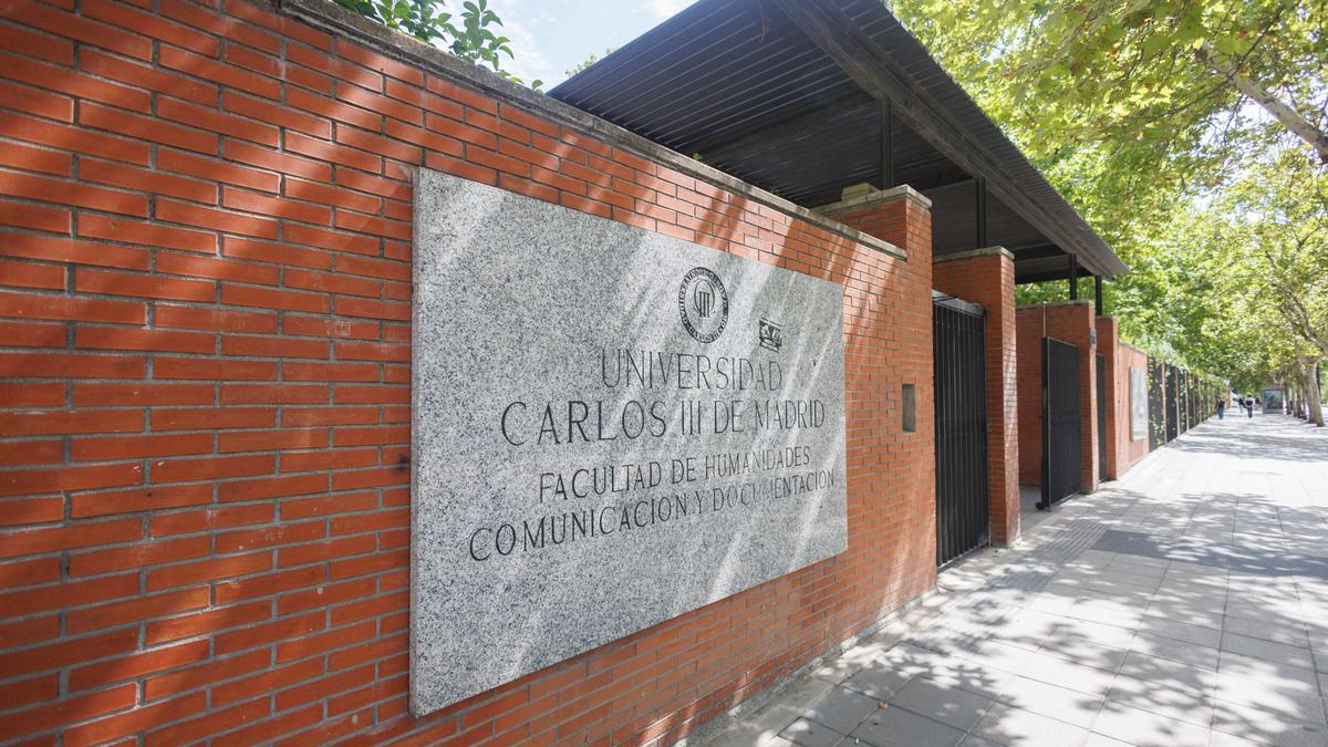 Los colegios profesionales demandan que la titulación sea requisito para ser considerado periodista