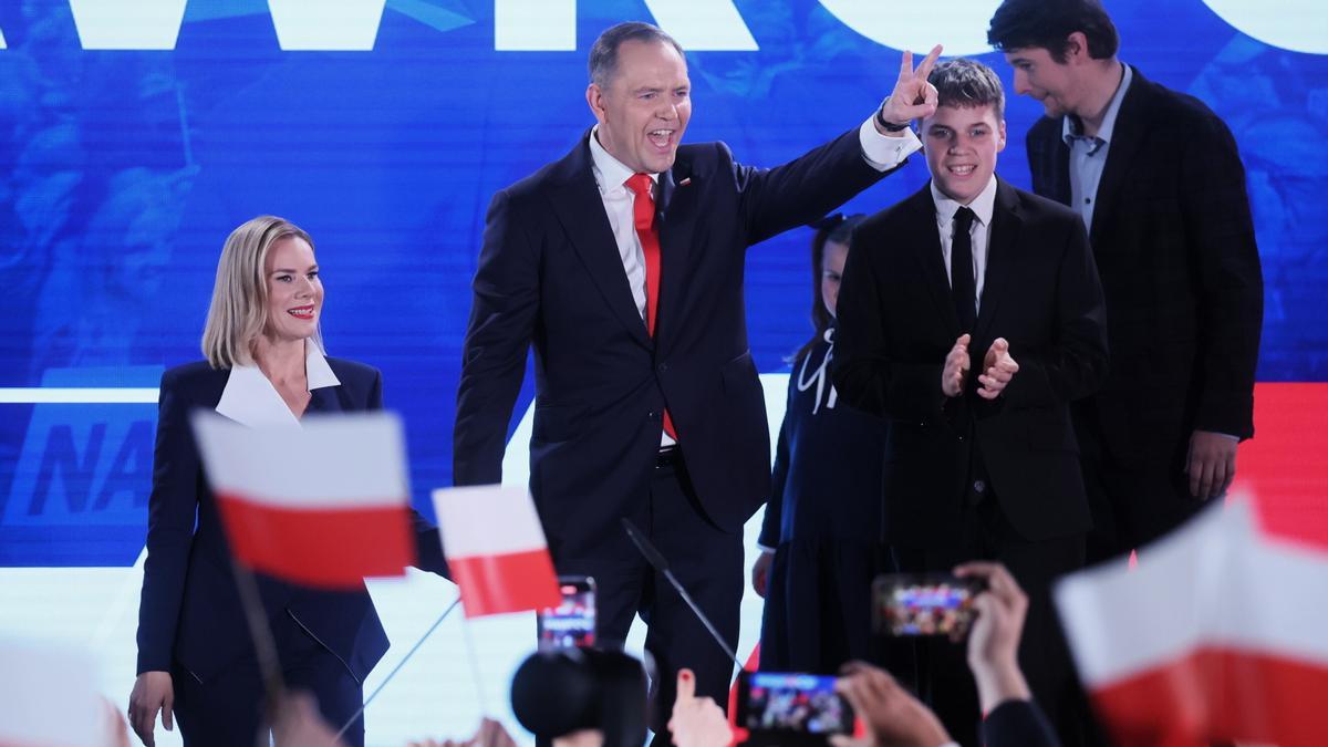 El ultraconservador Karol Nawrocki gana por la mínima las elecciones presidenciales polacas