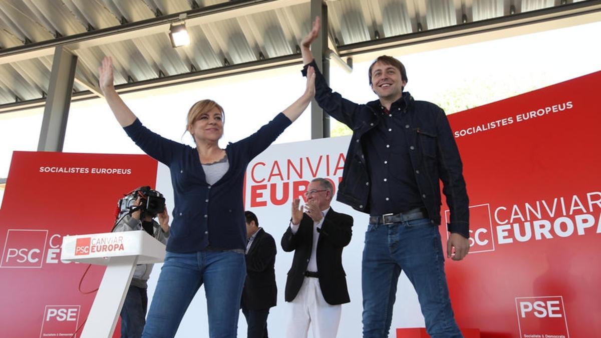 Elena Valenciano y el número 6 de la lista del PSOE a las europeas, Javi López, este domingo 27 de abril en Montmeló, Barcelona.