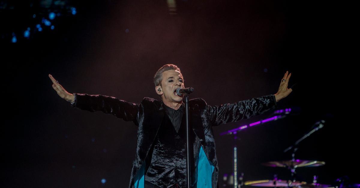 Religión, vida, muerte y trascendencia en la película sobre Depeche Mode: "Sus fans son peregrinos devotos"