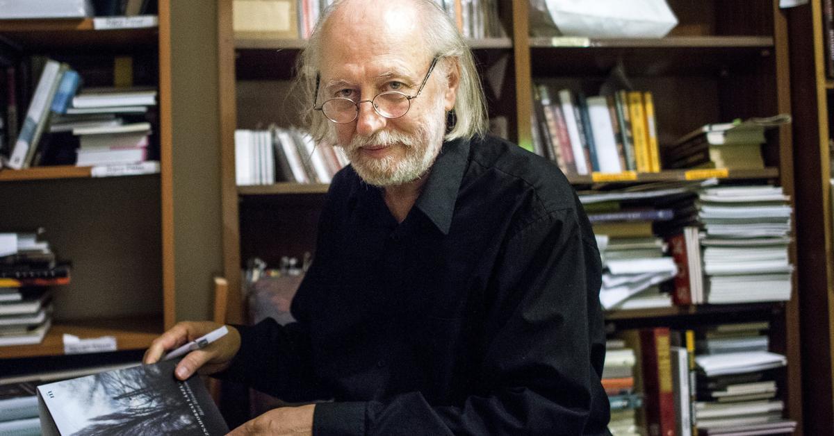 Krasznahorkai, un Nobel de Literatura de escritura libre: "Sus frases no son simples porque él ama al lector"