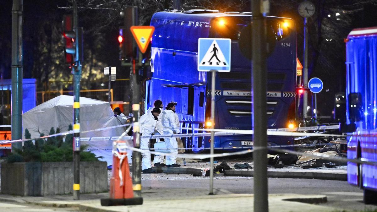 Varios muertos y heridos tras ser atropellados por un autobús en el centro de Estocolmo