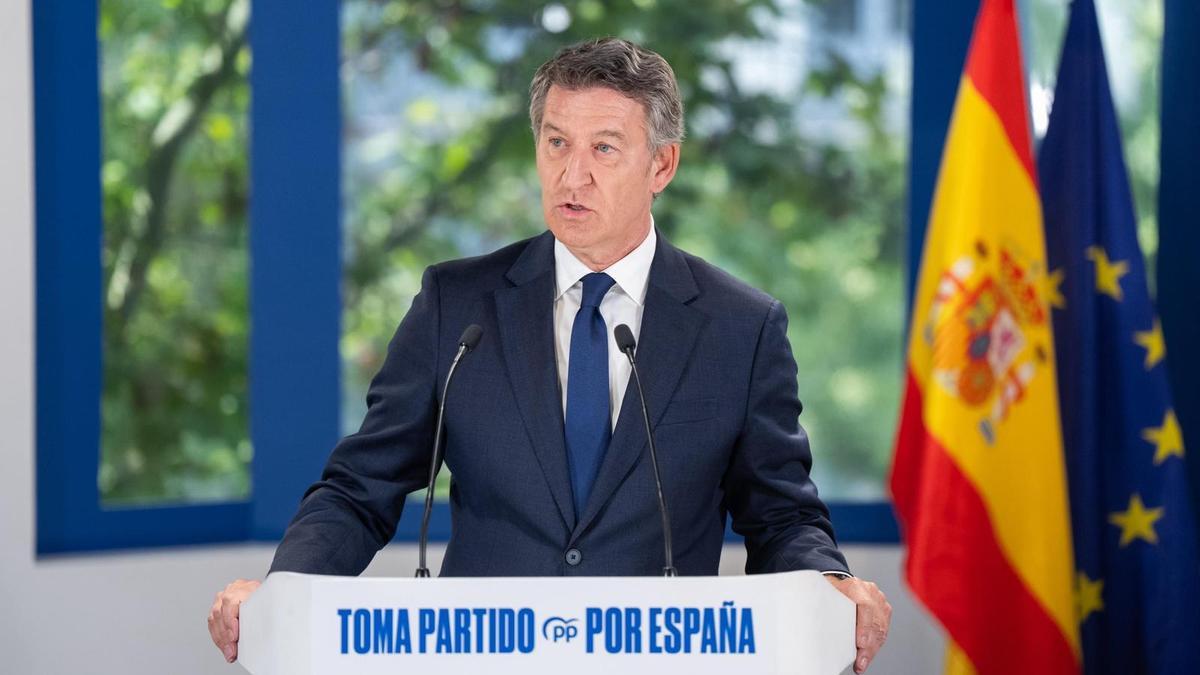 El líder del PP, Alberto Núñez Feijóo, durante la rueda de prensa del balance de la legislatura