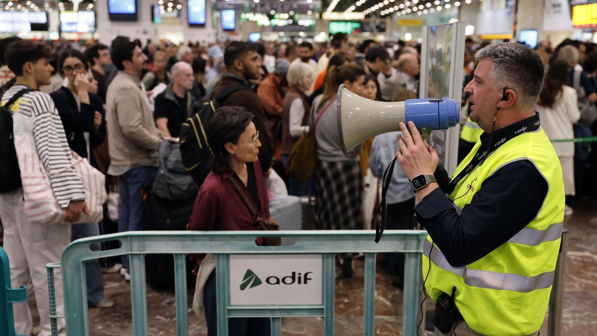Sigue en directo toda la actualidad del gran apagón | La Audiencia Nacional investiga si el apagón en España fue un sabotaje informático