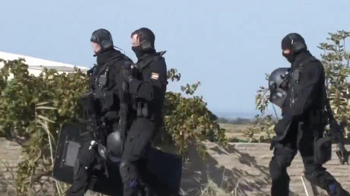 Los narcos del Guadalquivir dispararon más de 50 cartuchos en ráfaga cuando llegó la Policía