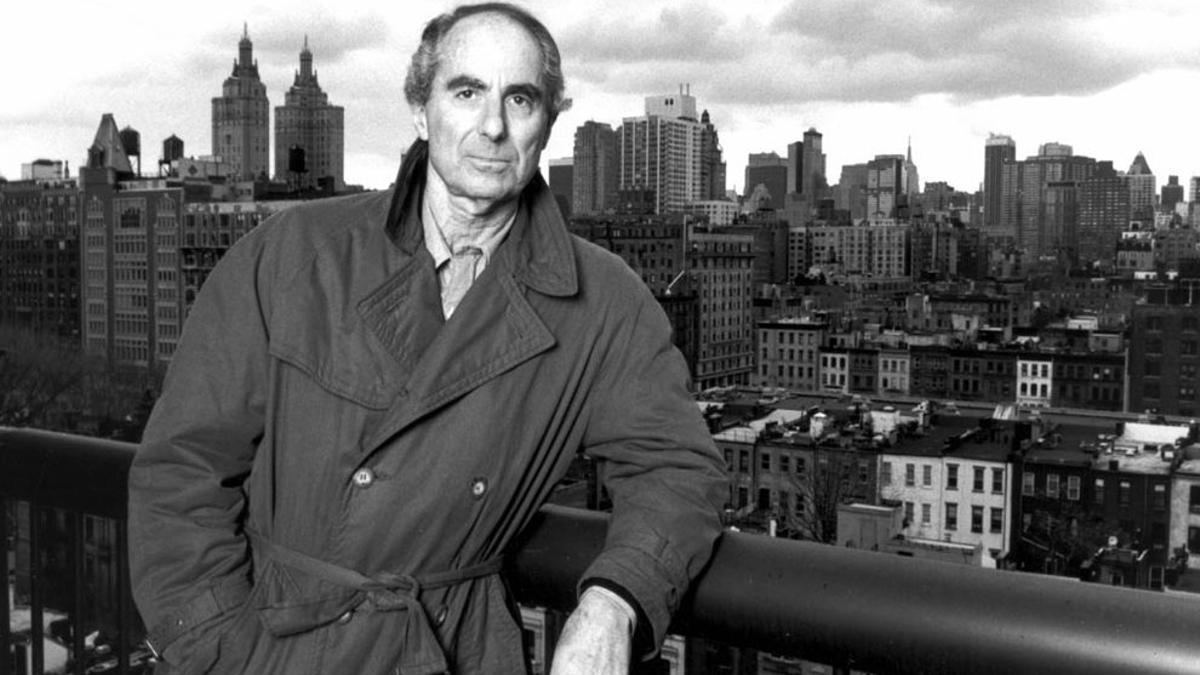Philp Roth, cuentan, vive obsesionado con la llamada desde Suecia que le anuncie el Nobel