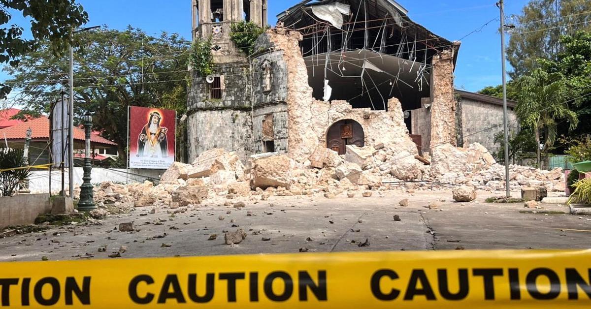 Filipinas moviliza al Ejército y la Guardia Costera en respuesta al seísmo de magnitud 6,9