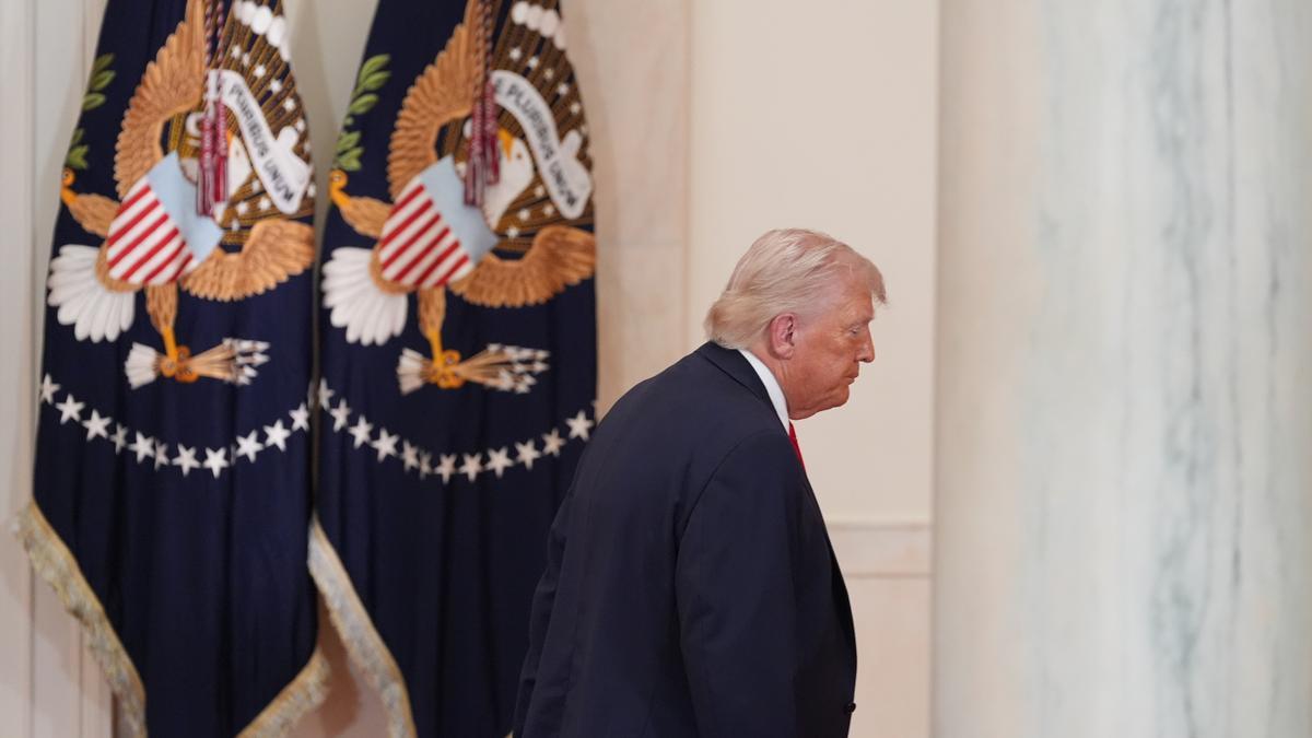 Trump elevará al 25% el arancel a los coches europeos tras acusar a la UE de violar el pacto comercial
