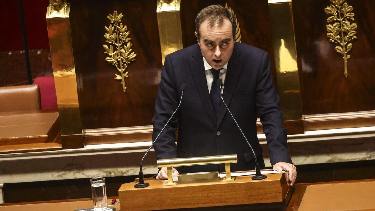 El primer ministro francés, Sébastien Lecornu, presenta su declaración de política general ante la Asamblea Nacional.
