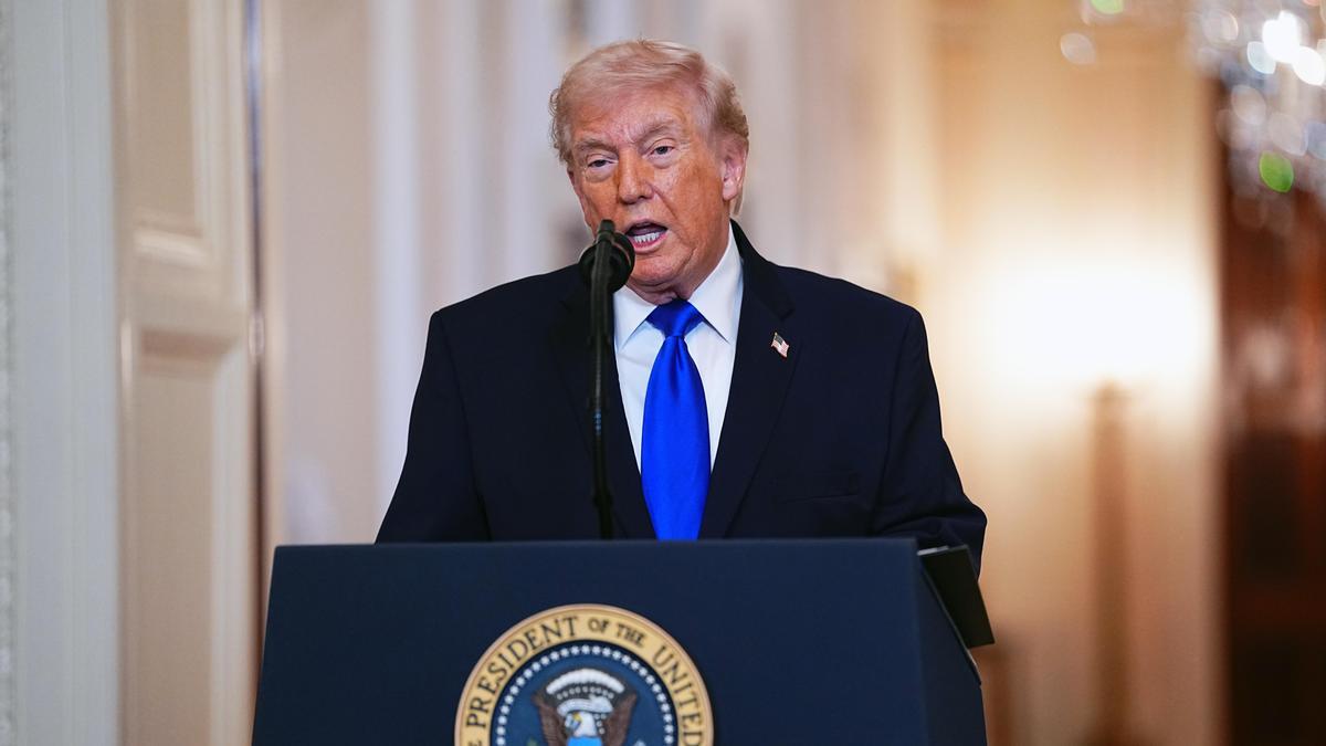 El presidente de los Estados Unidos, Donald Trump, en el Salón Este de la Casa Blanca, en Washington D. C., Estados Unidos, el 23 de febrero de 2026.
