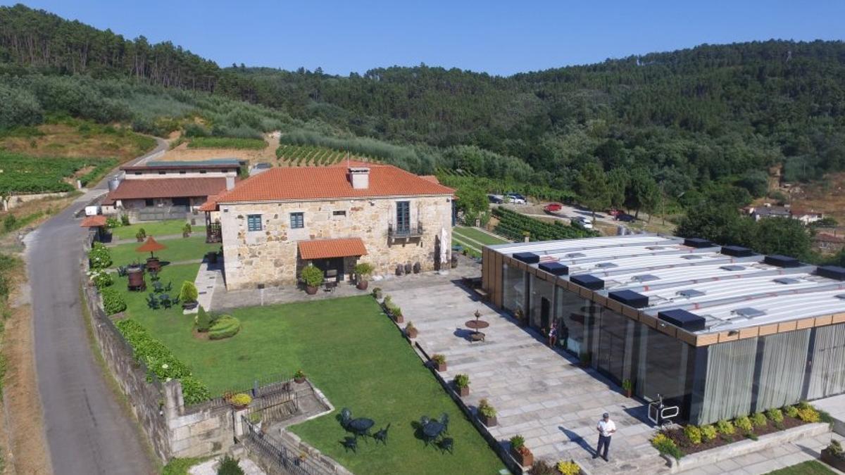 Un ‘error’ de una alto cargo del PPdeG permite ocultar un expediente que afecta a la familia de un conselleiro