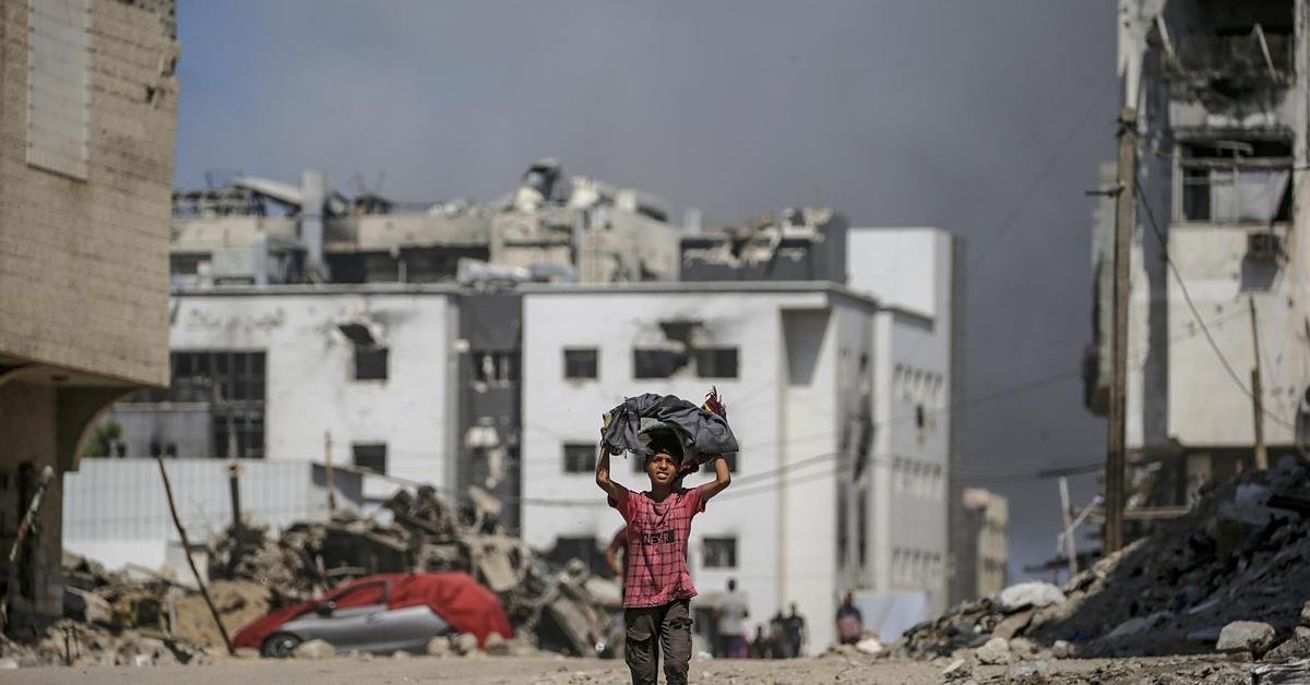 La ciudad de Gaza recupera cierta normalidad y esperanza, pero sin nada que celebrar