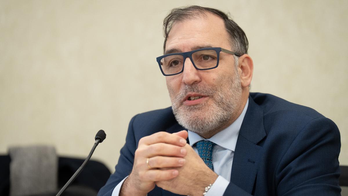 El CGPJ insta a abrir expediente al juez Velasco por llamar a Irene Montero 