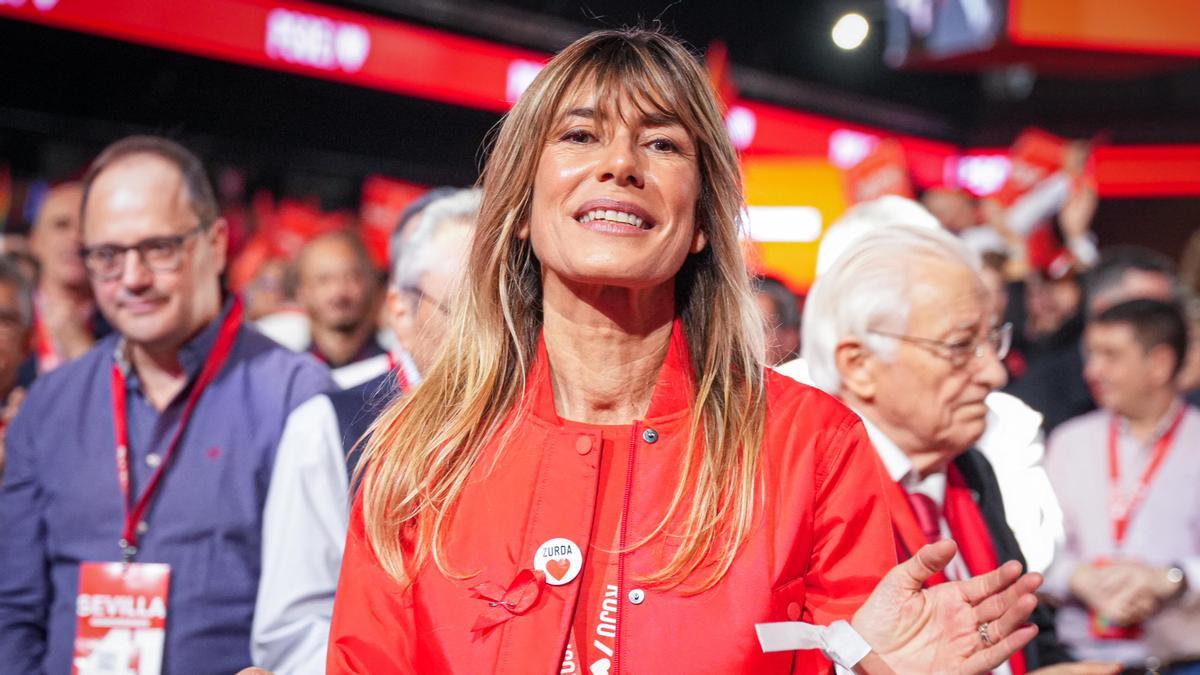 Begoña Gómez, mujer del presidente del Gobierno, durante un acto de partido.