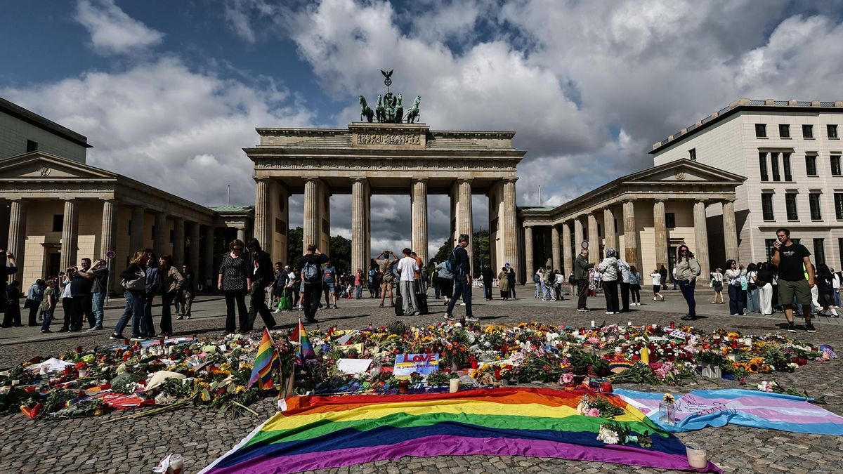 El atropello de Berlín reabre la herida de la violencia contra el colectivo LGTBIQ+ en Europa