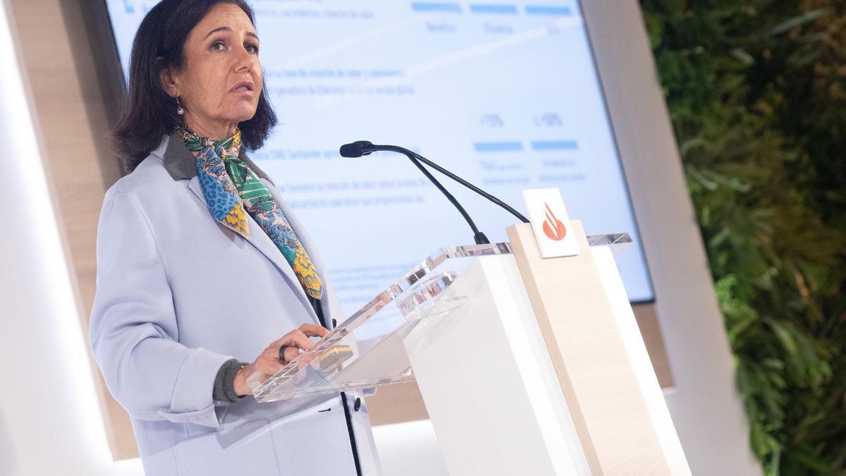 La gran banca española gana el récord de 17.086 millones hasta junio, un 11,8% más