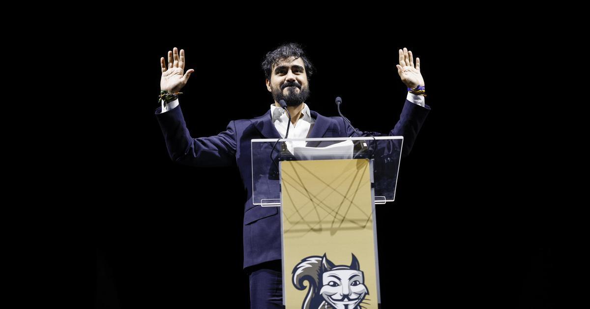 Alvise Pérez anuncia que se presentará a las próximas elecciones generales