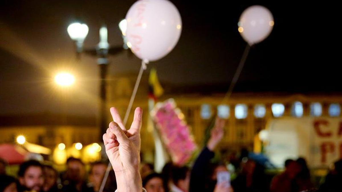 El Gobierno colombiano y las FARC anuncian la firma de un nuevo acuerdo de paz