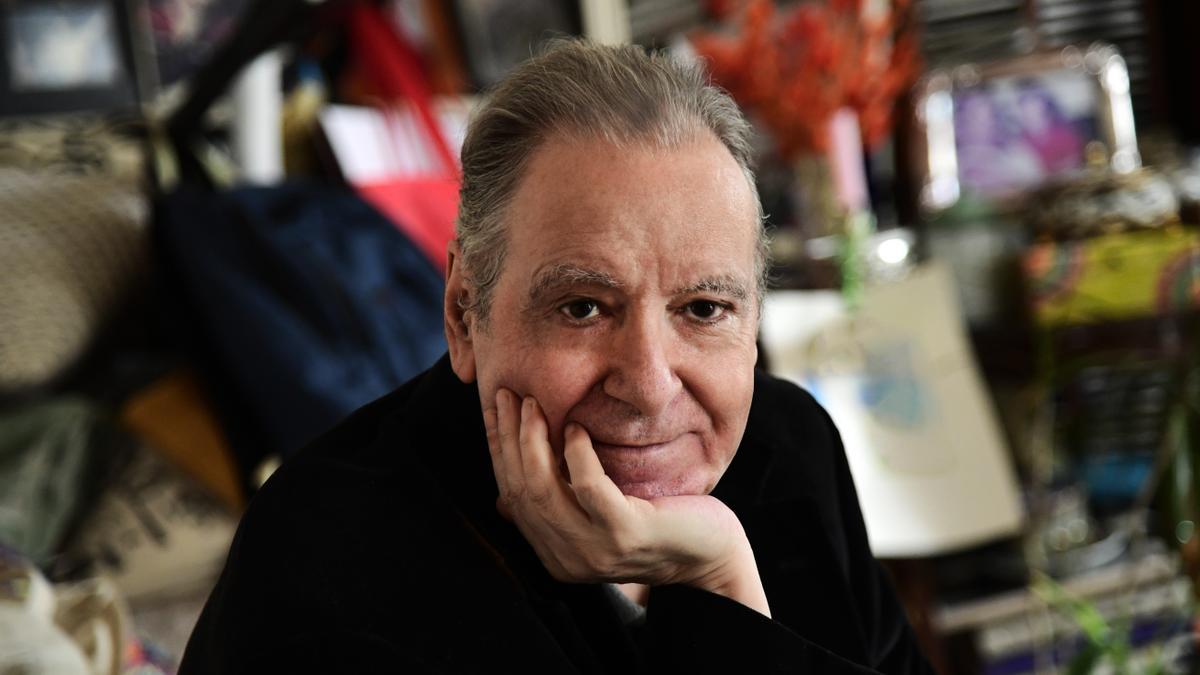 El periodista musical Diego A. Manrique publica 'El mejor oficio del mundo'